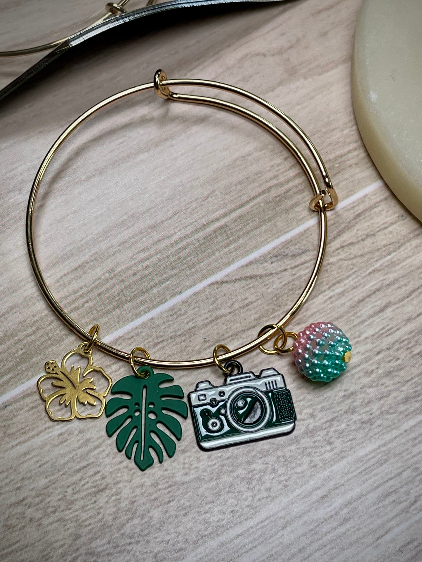 Bracelet - Gold